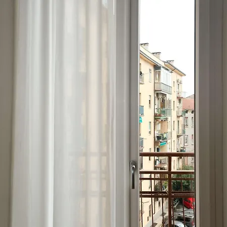 Vr - Opera Апартаменты